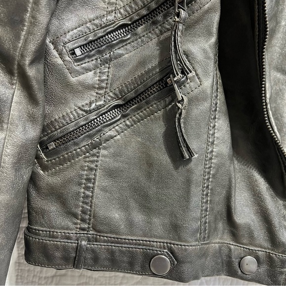 BLU PEPPER Moto Faux Leather Jacket Grey, Size Small - Picture 4 of 16